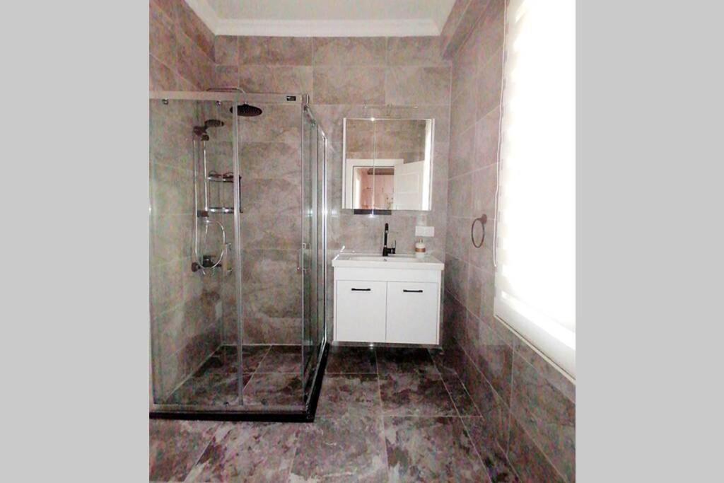 Khalkedon Flat 2 - Kadikoy'Deki Konaklama Adresiniz Истанбул Екстериор снимка