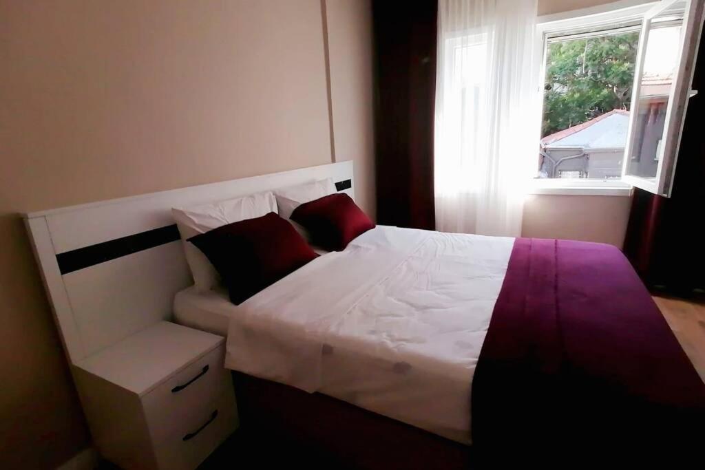 Khalkedon Flat 2 - Kadikoy'Deki Konaklama Adresiniz Истанбул Екстериор снимка